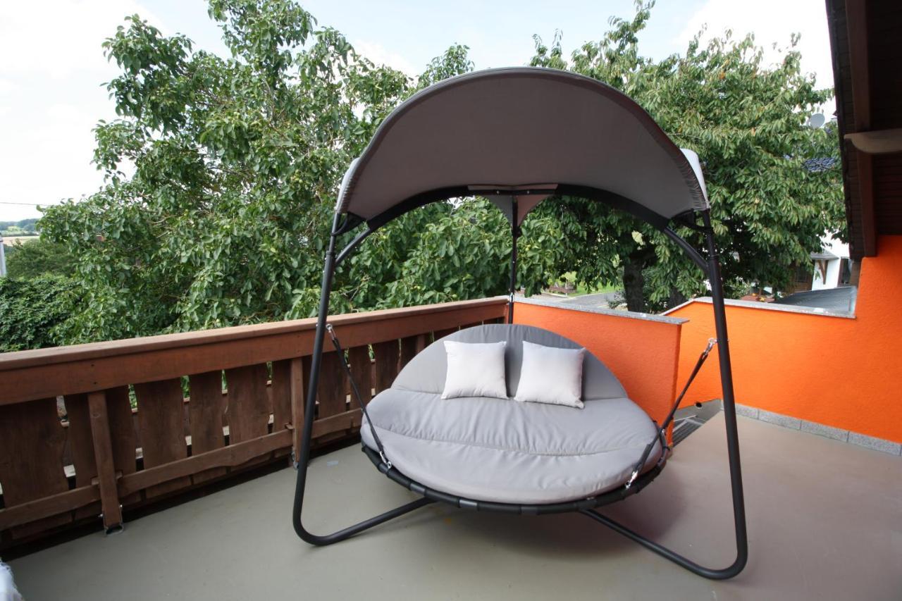 Eifelvulkan Neichen Ngoại thất bức ảnh